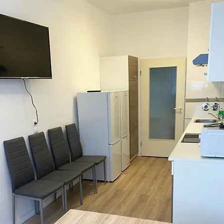 Apartment Spacious With Balcony In Duisburg